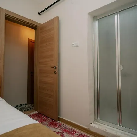 Noah Galata Aparthotel