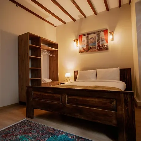 Noah Galata Aparthotel